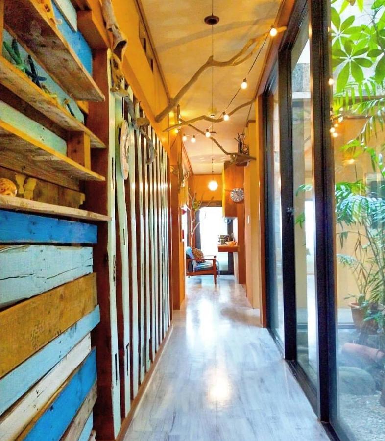 Guest House Holoholo Ishigakijima Ishigaki  Eksteriør billede