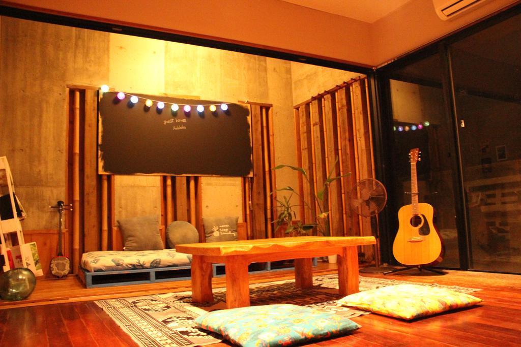 Guest House Holoholo Ishigakijima Ishigaki  Eksteriør billede